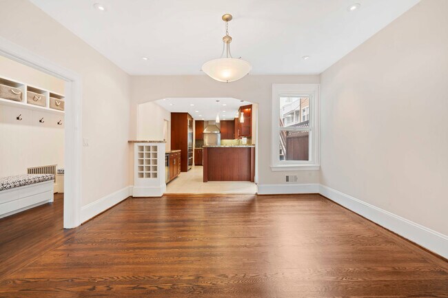 Building Photo - 57 Capra Way