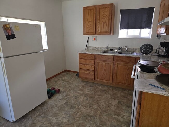 Building Photo - Cute One Bedroom Home