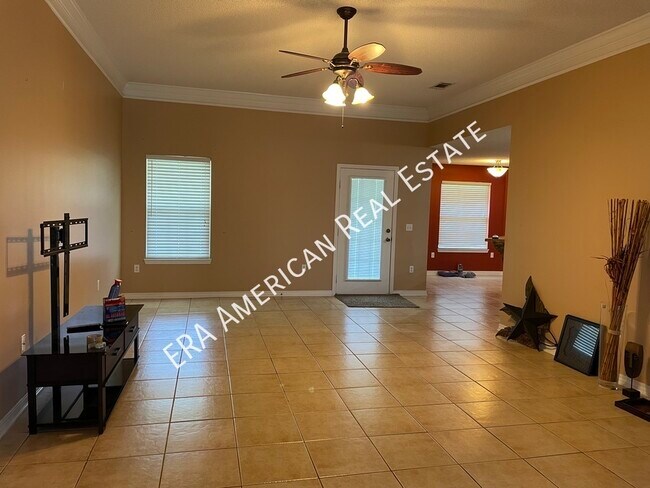 Foto del edificio - 5420 Lee Farm Blvd