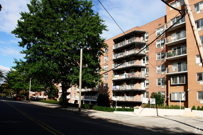 Building Photo - Rose Terrace