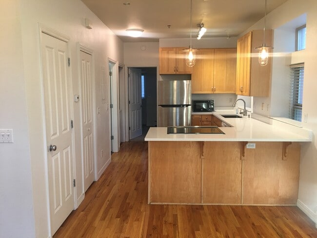 Building Photo - 1600 Humboldt Street