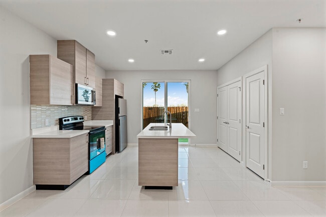 Building Photo - The Coves at Weslaco