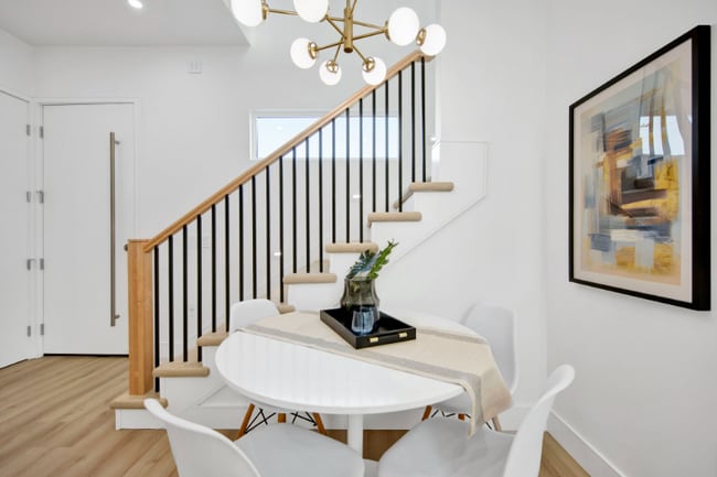 Building Photo - 2352 E Poppy St