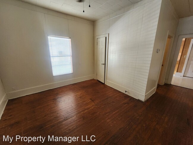 Foto del edificio - 1 br, 1 bath House - 418 1/2 Wyche Street