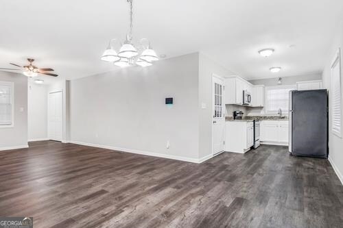 Building Photo - 2205 Chestnut Hill Cir