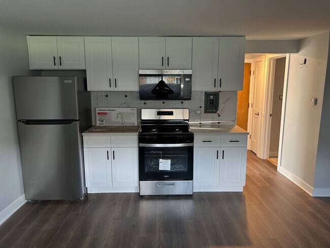 Foto del edificio - 9608 N Greenwood Ave