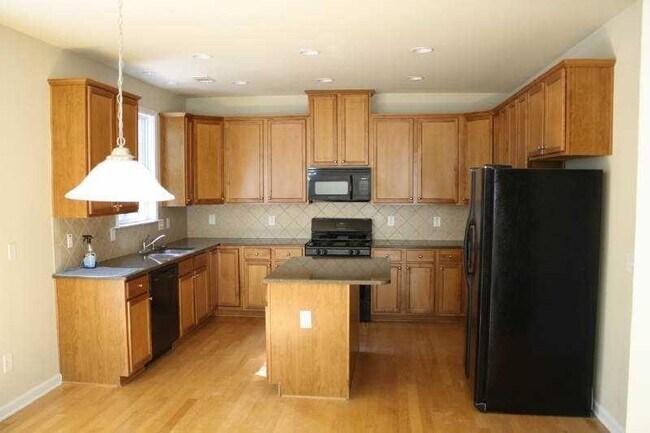 Foto del edificio - 252 Rutlidge Park Ln