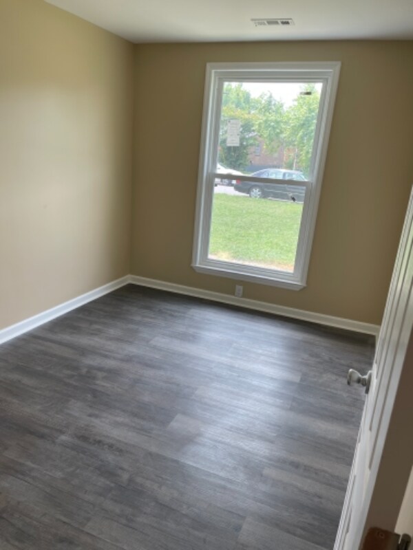 Foto del edificio - 3316 Cocoa Dr