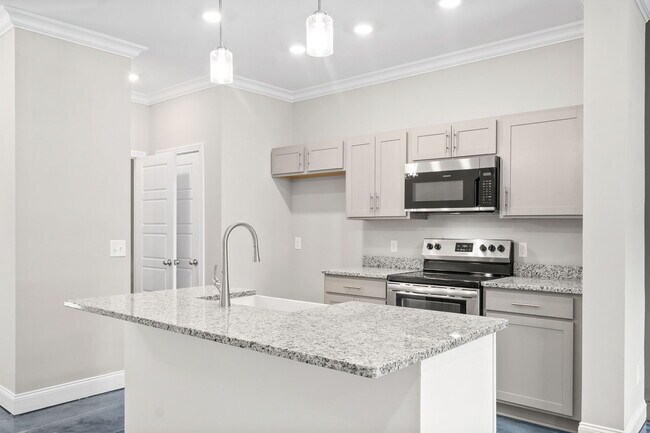 Foto del edificio - 804 Lynes St