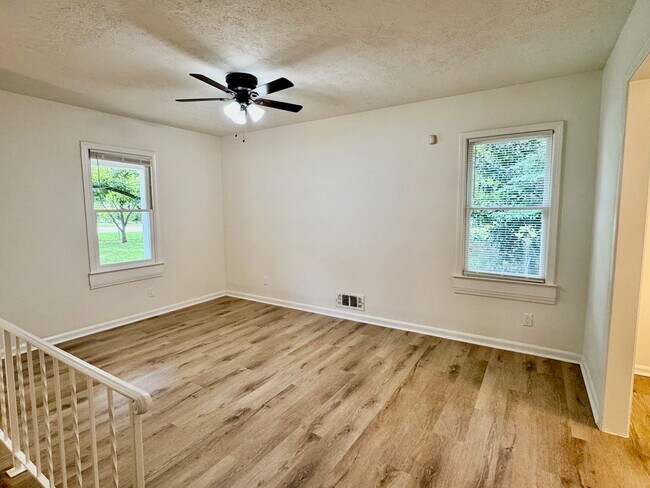 Foto del edificio - 508 Landers Dr SW
