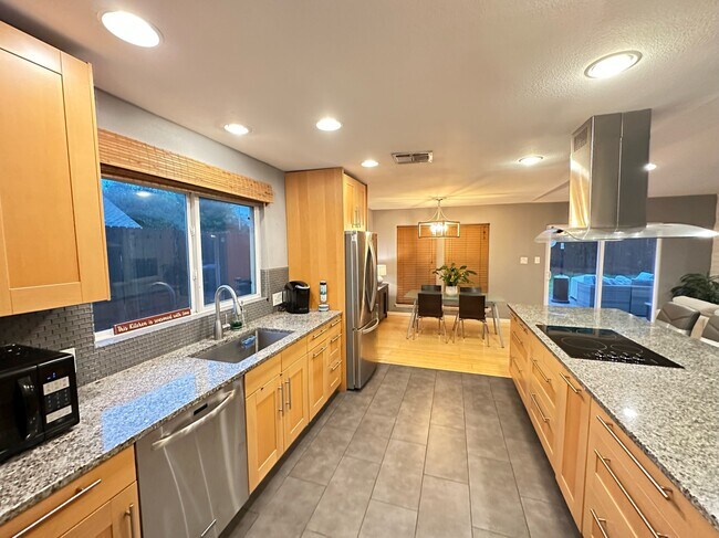Foto del edificio - 12102 Sage Hen Cove