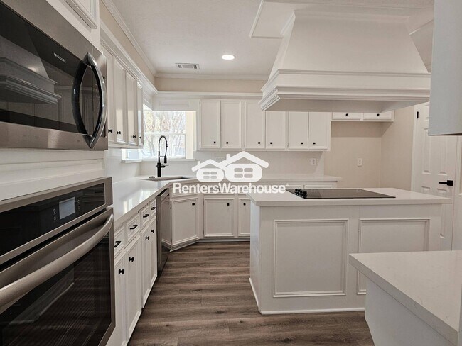 Foto del edificio - 16627 Aldenham Pl