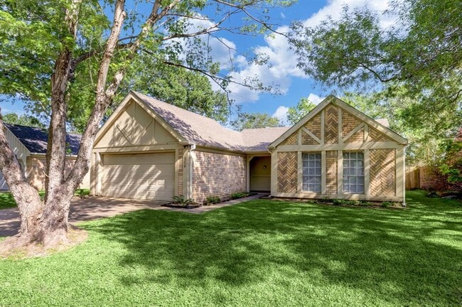 Building Photo - 6730 Prairie Village Dr