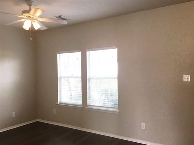 Building Photo - 20534 Patriot Park Ln