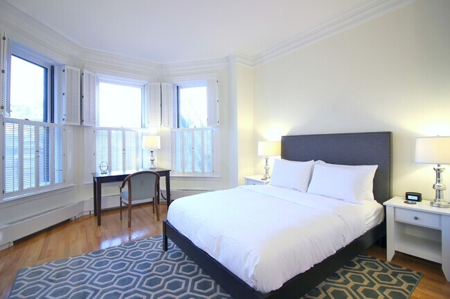 Foto del edificio - 387 Commonwealth Ave