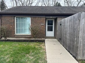 Building Photo - 2359 Obetz Dr