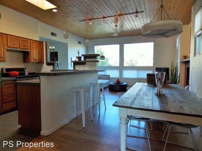Building Photo - 2 br, 2 bath House - 1831 Tramway Terrace ...