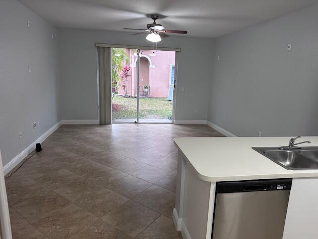 Building Photo - 7914 Catalina Cir
