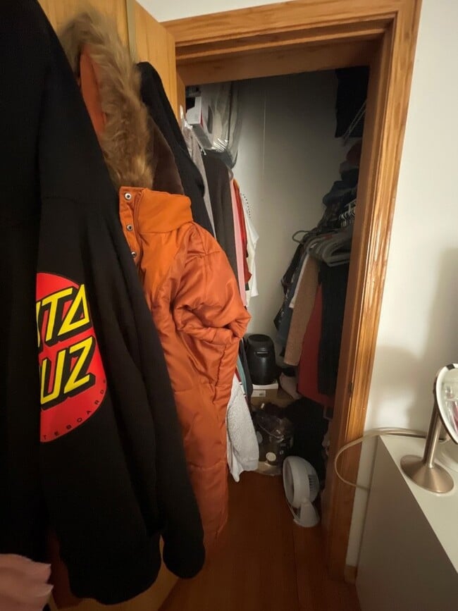 Building Photo - 628 W Patterson Ave