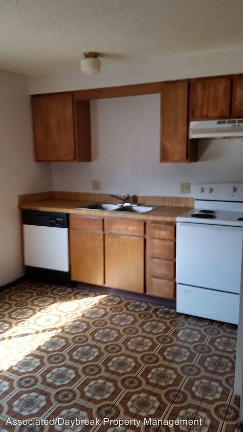 Foto del edificio - 1120 Cherry Ave