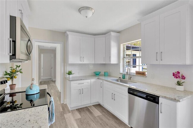 Foto del edificio - 3508 Westfield Dr
