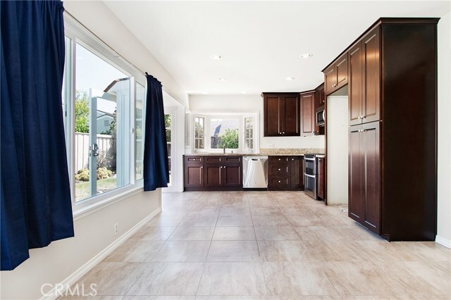Foto del edificio - 4382 Bridgeway St