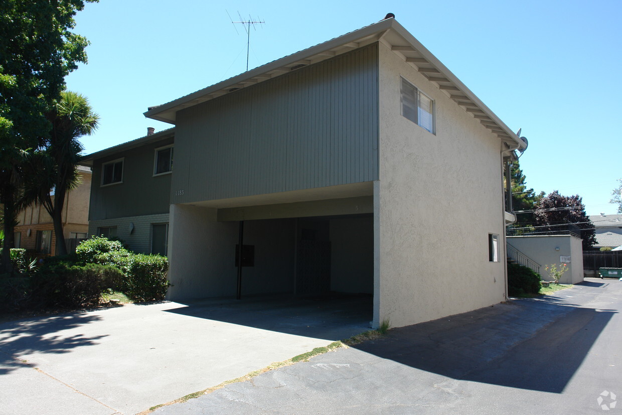 Primary Photo - 1183 Leigh Ave