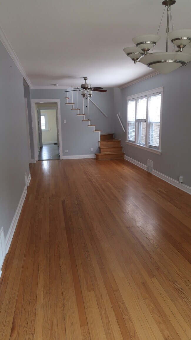 Building Photo - 4103 N Menard Ave