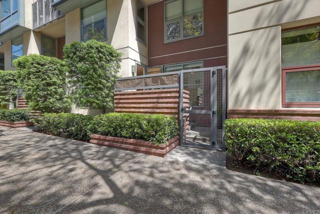 Foto del edificio - 1150 J St
