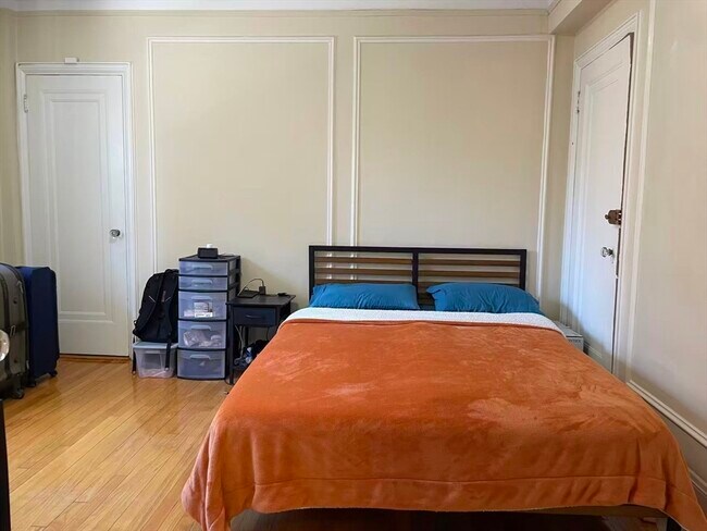 Foto del edificio - 1450-1454 Beacon St