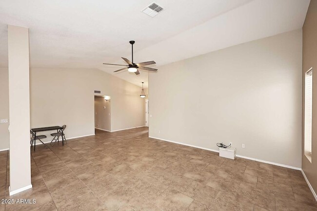 Building Photo - 1509 E Indian Wells Dr