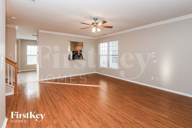 Foto del edificio - 13203 Meadowmere Rd
