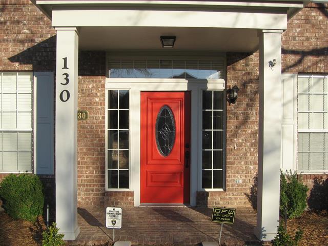 Building Photo - 130 Oakbend Dr