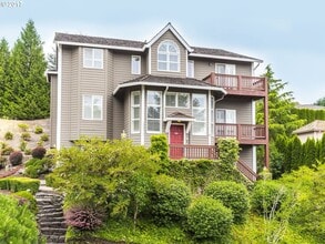 Building Photo - 13781 SW Benchview Pl