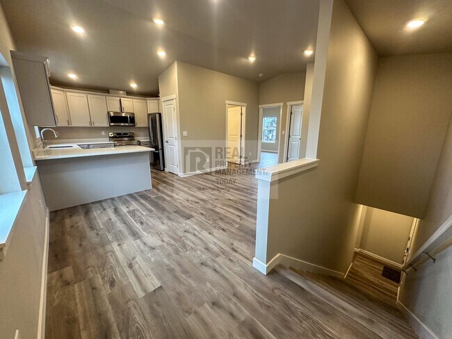 Foto del edificio - 3 Bedroom Home in Tacoma!