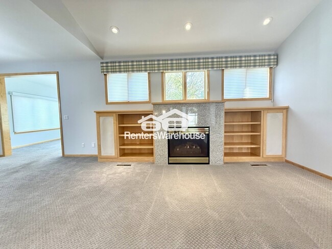 Foto del edificio - 9536 Windflower Pl N