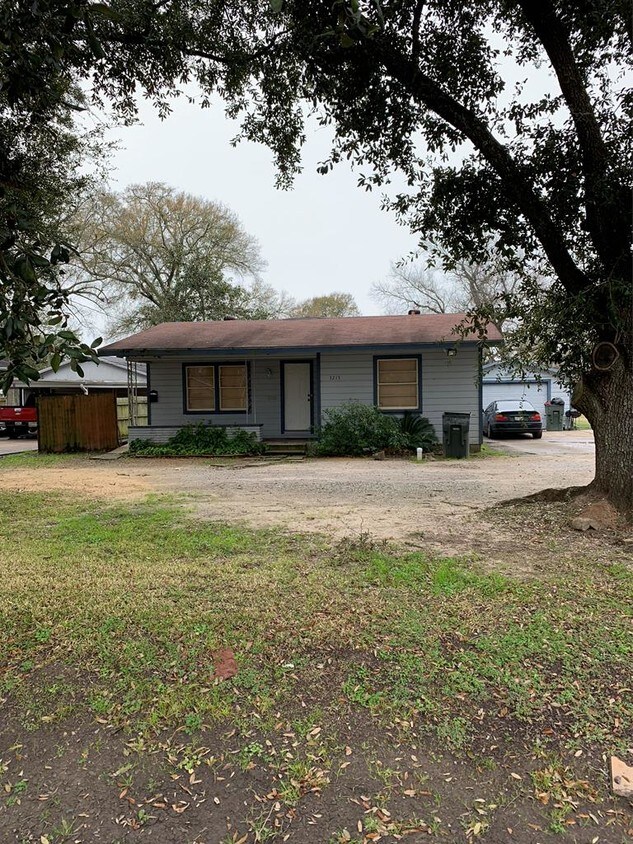 3215 32nd St, Port Arthur, TX 77642 House Rental in Port Arthur, TX