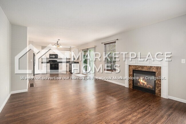 Foto del edificio - 785 Cambridge Ct