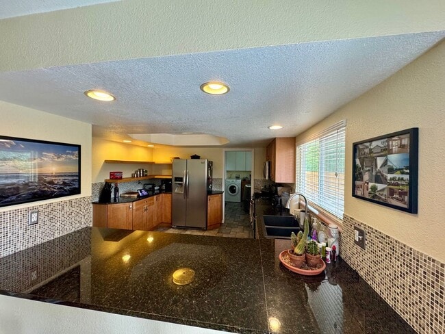 Building Photo - Spacious 4-Bedroom House Near Open Space i...
