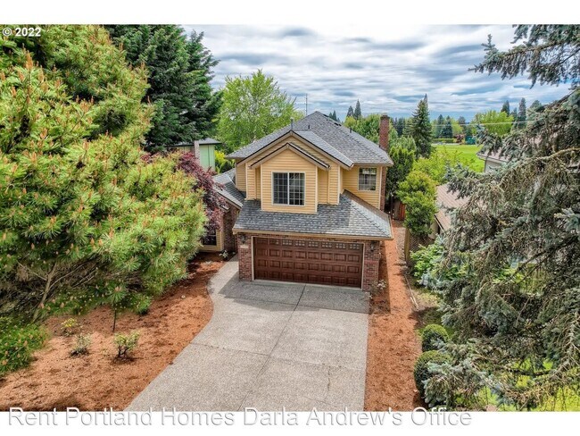 Building Photo - 4 br, 2.5 bath House - 19760 NW Quail Holl...