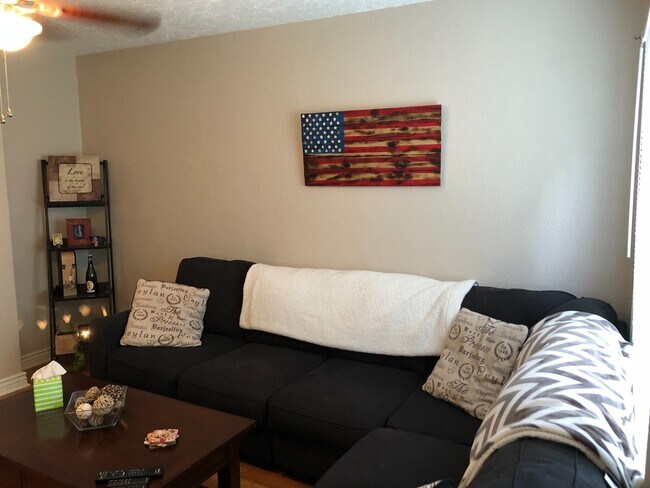 Foto del edificio - 1335 Coolidge