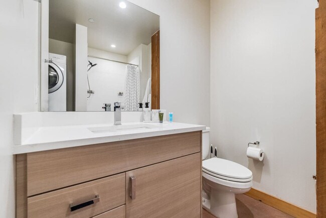 Foto del edificio - 2120 Commerce St