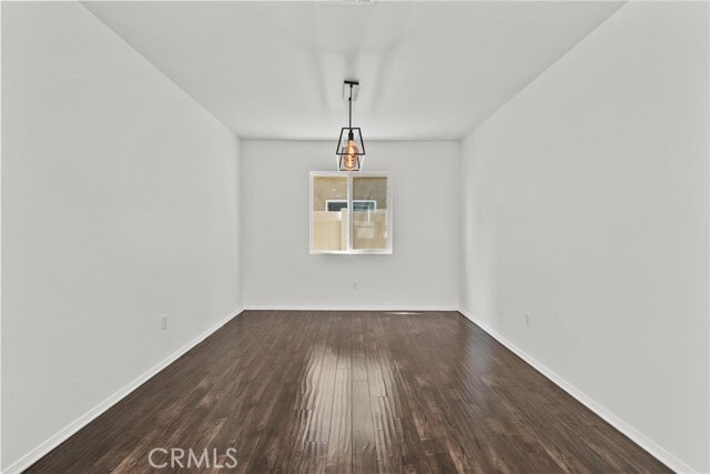 Building Photo - 9427 Lemona Ave