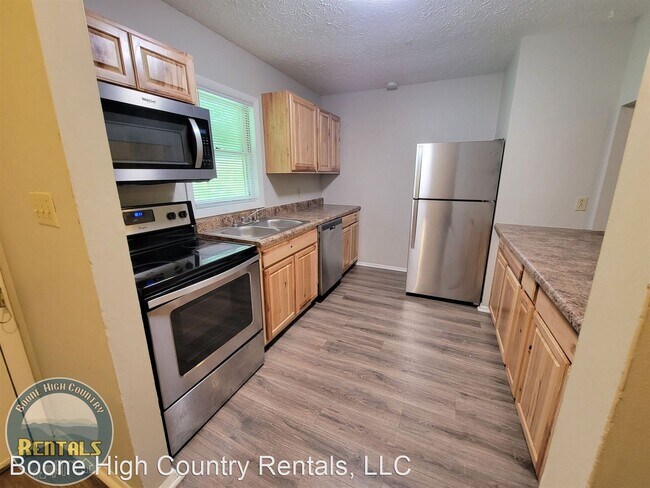 Foto del edificio - 4 br, 2 bath House - 474 Rainbow Trail Unit A