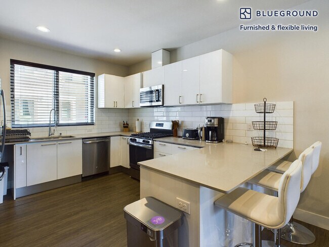 Building Photo - 510 Coho Walk SE
