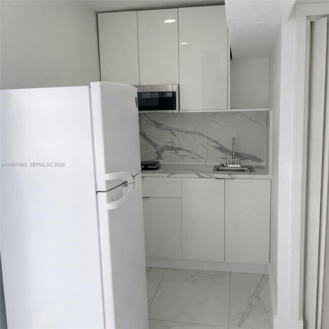 Foto del edificio - 3412 NW 176th Terrace