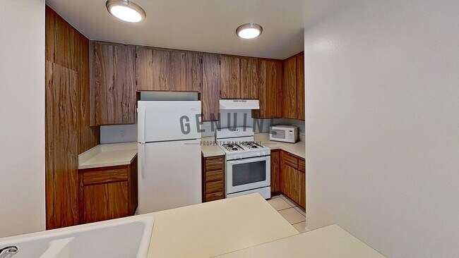 Foto del edificio - 2 Bedroom ~ Live in the Heart of South Coa...