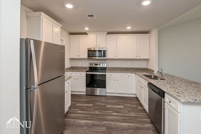 Building Photo - 243 Sundew Rd