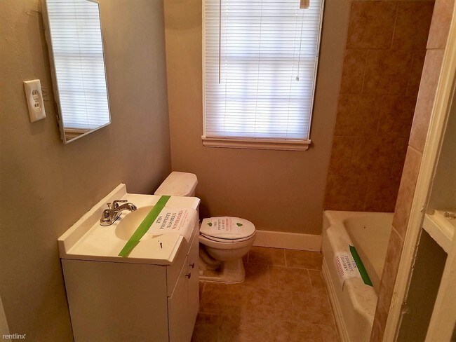 Foto del edificio - 2 br, 1 bath House - 673 S Greer St