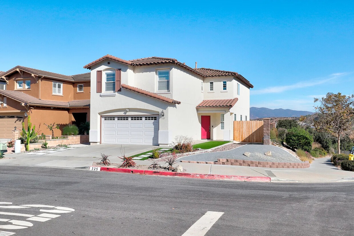 Foto principal - 725 Vista Santo Thomas